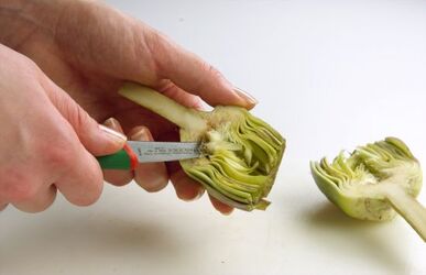 CARCIOFI AL FORNO CON MOLLICA DI PANE