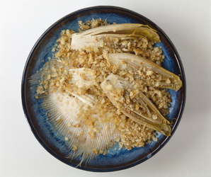 ALI DI RAZZA CON INDIVIA AGLIO ACETO E MOLLICA