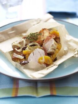 FILETTO DI MAIALE CON INDIVIA E ALBICOCCHE