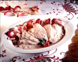 SOGLIOLE IN SALSA DI ROSE