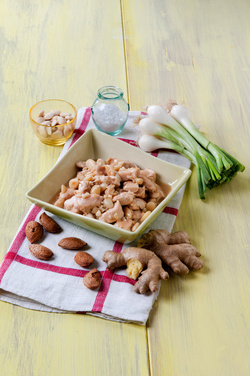 POLLO ALLE MANDORLE ALLA CINESE