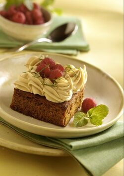 BROWNIE AL CIOCCOLATO CON CREMA ALL ACETO BALSAMICO