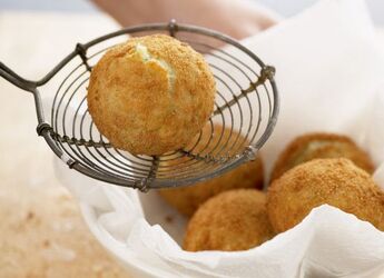 ARANCINI CON MOZZARELLA
