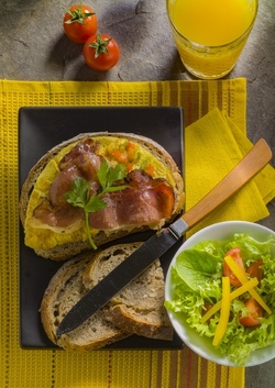 MEN&Uacute; SEMPLICE