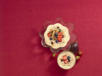 CREMA ALLA FRUTTA E MUESLI
