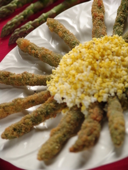 ASPARAGI FRITTI CON MIMOSA DI UOVA