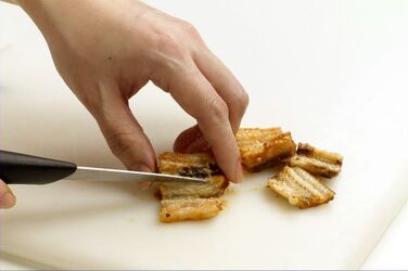 FOCACCETTE DI ANGUILLA IMPANADAS 