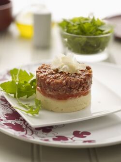 PASTICCIO DI PATATE PEPERONI E CARNE