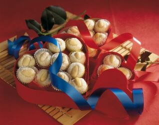 BISCOTTI ALLE NOCCIOLE