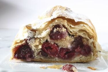STRUDEL DI CILIEGE