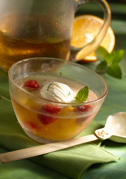 ZUPPETTA FREDDA DI TE E FRAGOLE