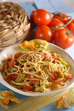 SPAGHETTI CON FIORI DI ZUCCA