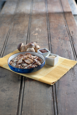 INSALATA DI FUNGHI E QUINOA
