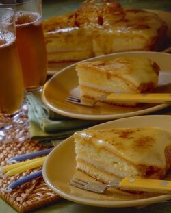 TORTA DI COCCO E CREMA CARAMELLATA