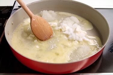 TORTA DI PERE ROVESCIATA CON CREME