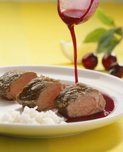 FILETTO DI AGNELLO ALLE SPEZIE FILETTO DI AGNELLO ALLE SPEZIE