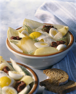 INSALATA DI MERLUZZO AFFUMICATO CON UOVA DI QUAGLI