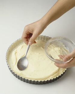 CROSTATA AL FORMAGGIO CON UVA E RIBES