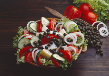 INSALATA PANTESCA CON UOVA E RUCOLA