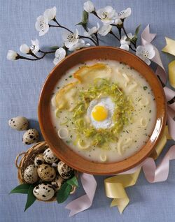 CREMA DI PORRI CON UOVA DI QUAGLIA