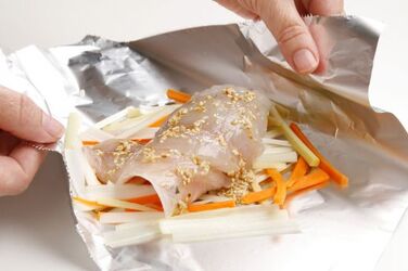 FILETTI DI DENTICE CON ZENZERO E SESAMO