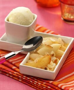 PERE ALLE MANDORLE CON SORBETTO