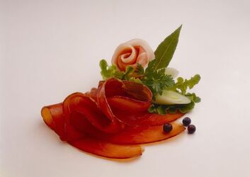 APERTURA SALUMI APERTURA SALUMI