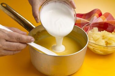 CREMA DI MELE IN COPPA