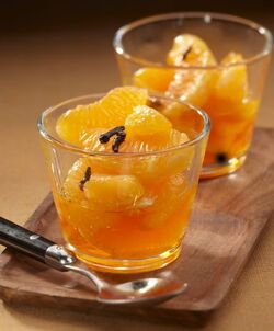 MACEDONIA DI CLEMENTINE ALLO SCIROPPO SPEZIATO