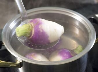 RAPE FARCITE CON PISELLI