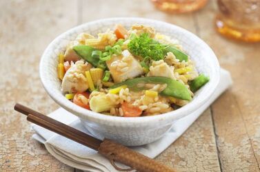 WOK DI POLLO AL CURRY