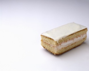 MERENDINA FARCITA ALLA CREMA DI LATTE