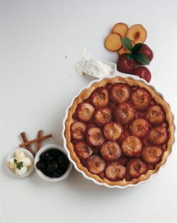 TORTA ALLE PRUGNE TORTA ALLE PRUGNE