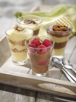 COPPE ASSORTITE ALLA CREMA E AL CIOCCOLATO