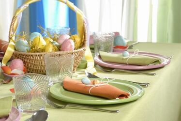 TAVOLA COLORATA PASQUALE