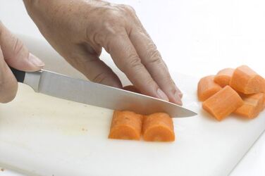 POLPETTE E CAROTE ALL AGRO