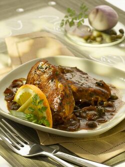 PETTI DI POLLO AI CAPPERI E SALSA DI SOIA