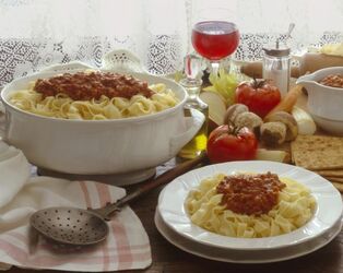 FETTUCCINE AL RAG&Ugrave;