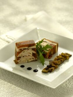 TERRINA DI POLLO