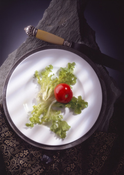 APERTURA POMODORO E INSALATA