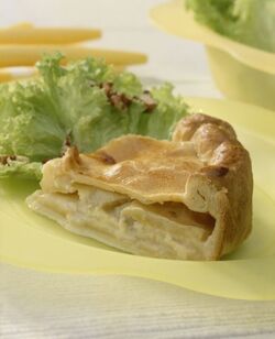 TORTA AL BRIE E MELE