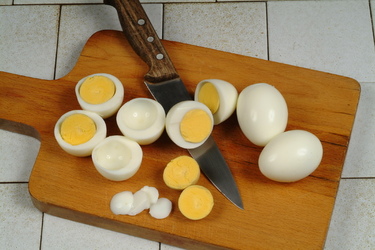 UOVA TONNATE