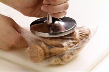 TORTA DI RISO AL CARAMELLO E MANDORLE
