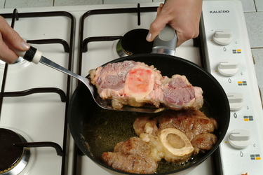 OSSOBUCO ALLA MILANESE
