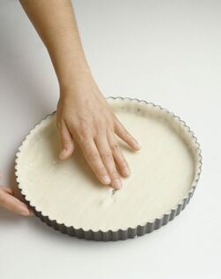 CROSTATA AL FORMAGGIO CON UVA E RIBES