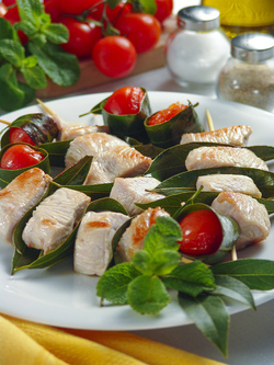 SPIEDINI DI TACCHINO ALL ALLORO