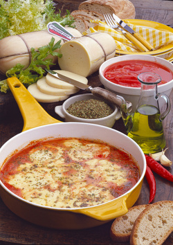 PROVOLONE IN PADELLA CON POMODORO E ORIGANO