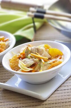 SAUT&Eacute; DI POLLO ALLO ZENZERO