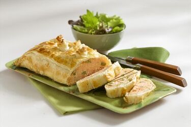 STRUDEL DI SALMONE E FAGIOLINI STRUDEL DI SALMONE E FAGIOLINI