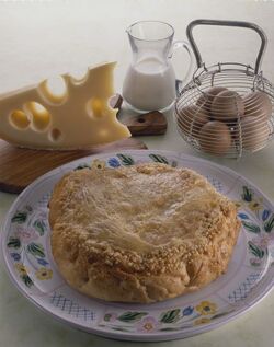 TORTA SOFFIATA DI FORMAGGIO TORTA SOFFIATA DI FORMAGGIO